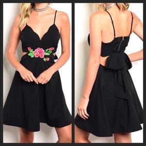 FLORAL APPLIQUÉ‎ LITTLE  BLACK DRESS WITH ✨SLIP-TUNIC✨NEW